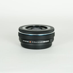 OLYMPUS M.ZUIKO DIGITAL ED 14-42mm F3.5-5.6 EZ ブラック