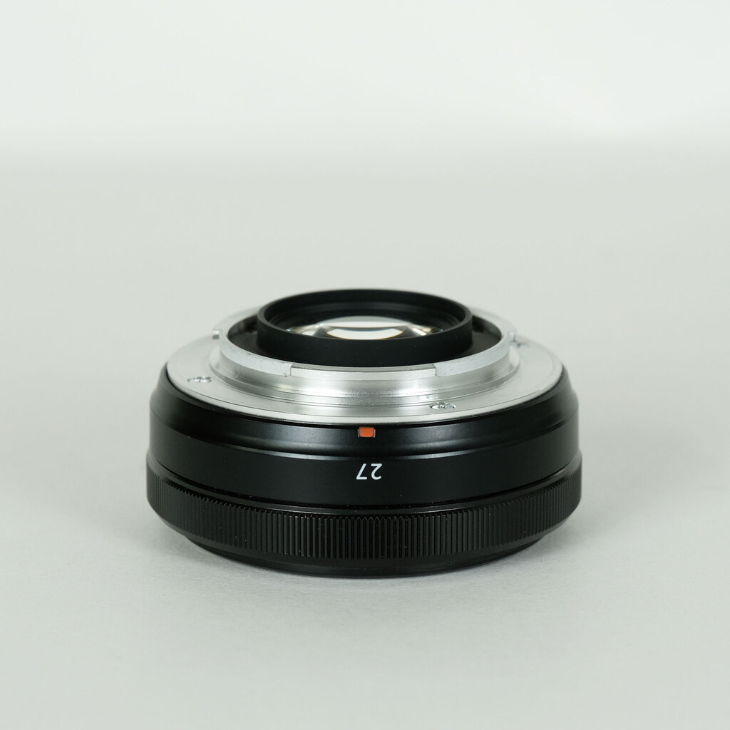 FUJIFILM XF27mmF2.8