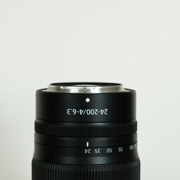 Nikon NIKKOR Z 24-200mm f/4-6.3 VR Nikon NIKKOR Z 24-200mm f/4-6.3 VR