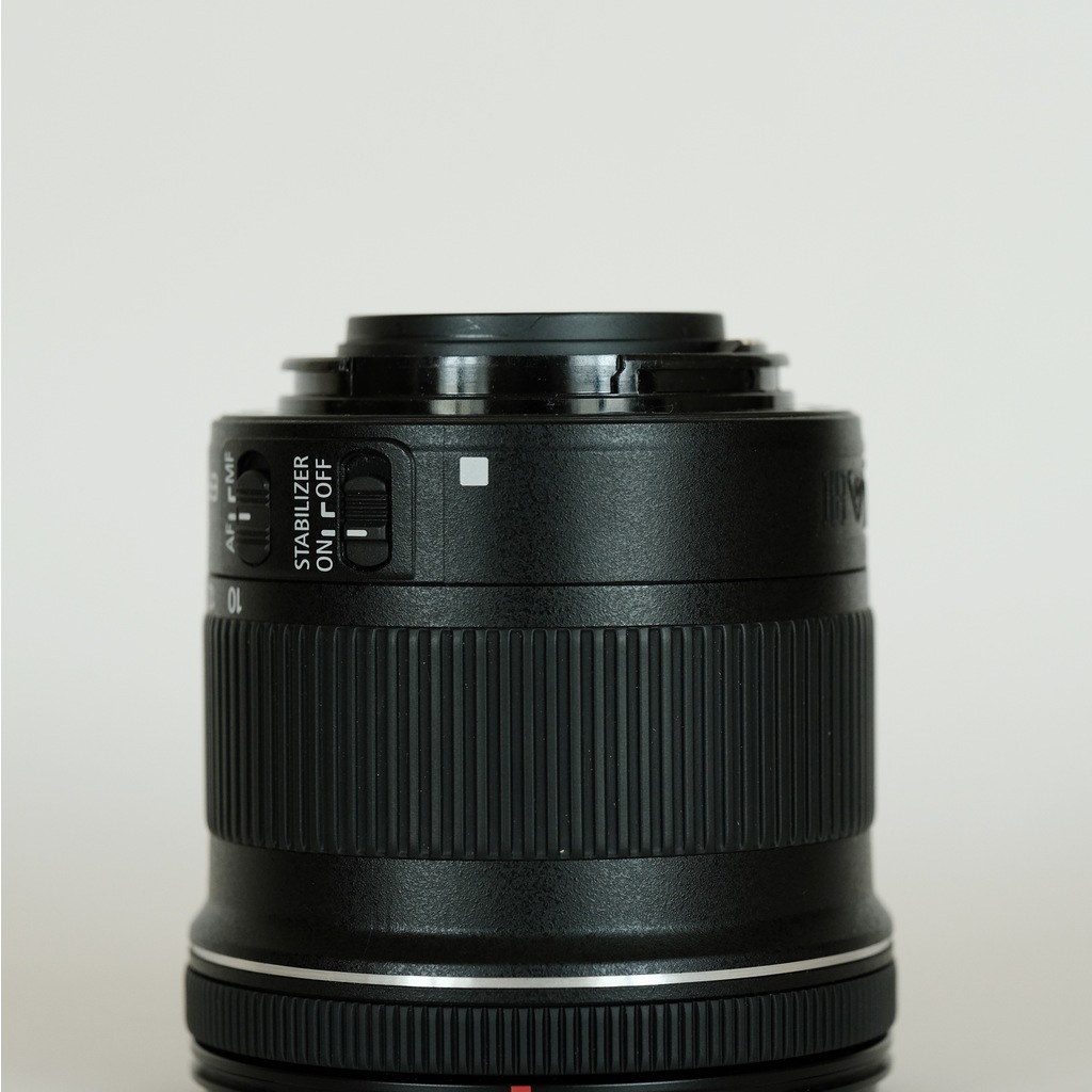 Canon EF-S10-18mm F4.5-5.6 IS STM