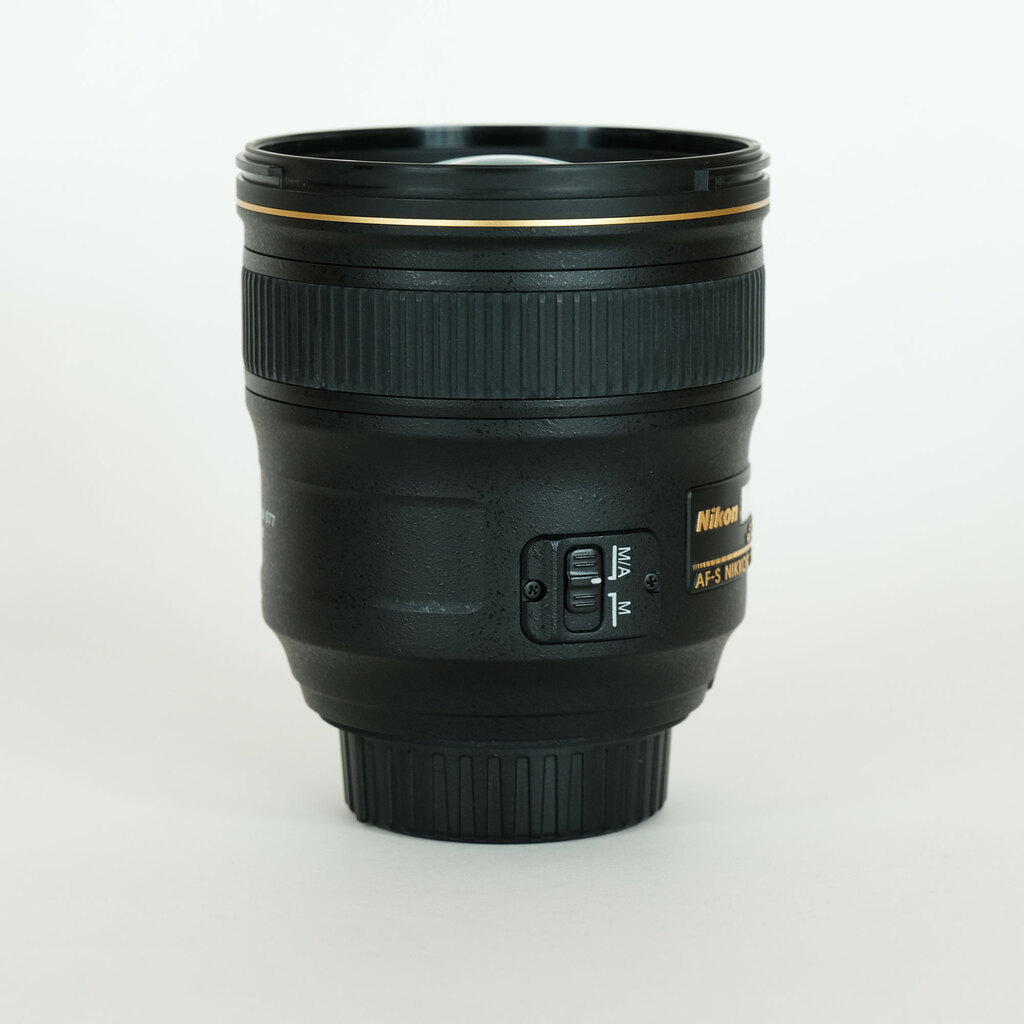 Nikon AF-S NIKKOR 24mm f/1.4G ED Nikon AF-S NIKKOR 24mm f/1.4G ED