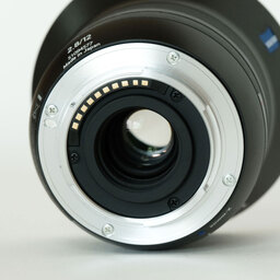 Carl Zeiss Touit 2.8/12 [フジフイルムX用]