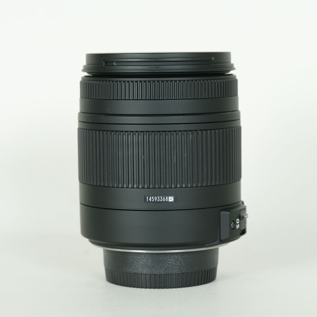 SIGMA 18-250mm F3.5-6.3 DC MACRO OS HSM (ニコンF用) SIGMA 18-250mm F3.5-6.3 DC MACRO OS HSM (ニコンF用)