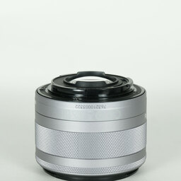 Canon EF-M15-45mm F3.5-6.3 IS STM