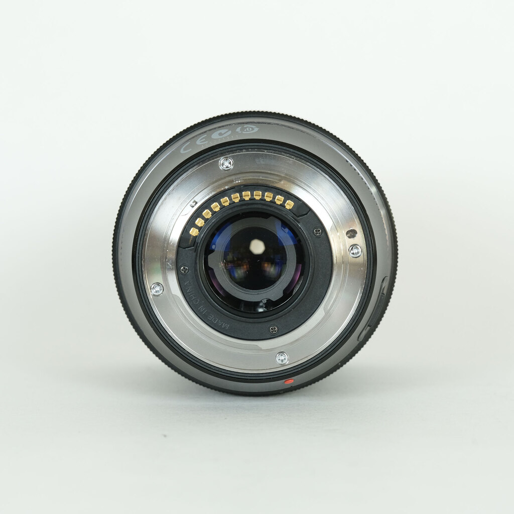 OLYMPUS M.ZUIKO DIGITAL ED 12-40mm F2.8 PRO OLYMPUS M.ZUIKO DIGITAL ED 12-40mm F2.8 PRO