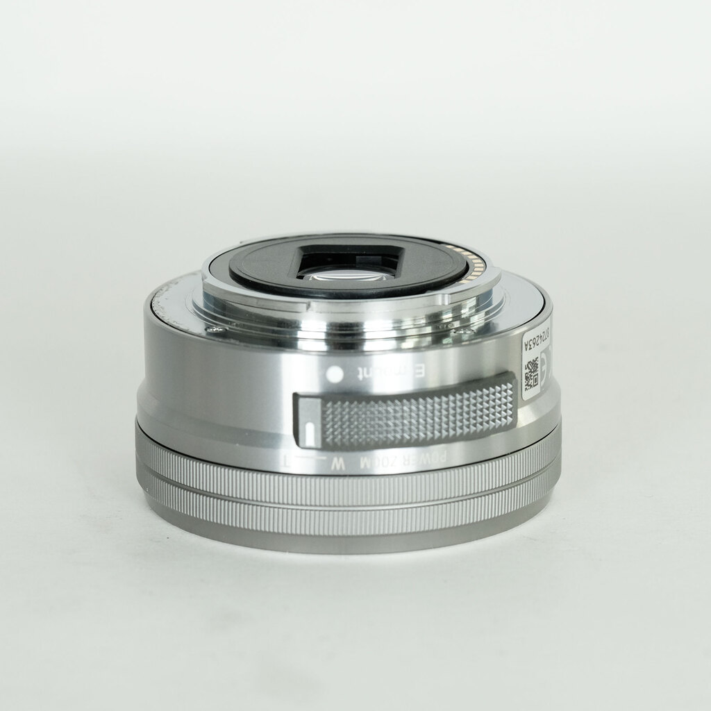 SONY E PZ 16-50mm F3.5-5.6 OSS SELP1650 シルバーの出品 | ONE