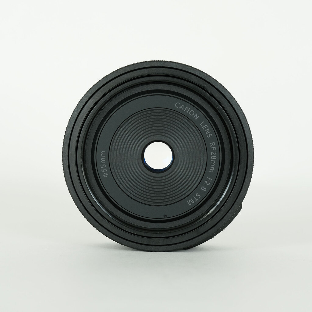 Canon RF28mm F2.8 STM