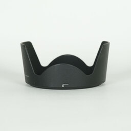 Nikon AF-S DX VR Zoom-Nikkor 18-200mm F3.5-5.6G IF-ED Nikon AF-S DX VR Zoom-Nikkor 18-200mm F3.5-5.6G IF-ED