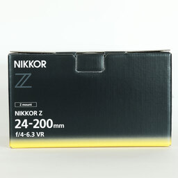Nikon NIKKOR Z 24-200mm f/4-6.3 VR Nikon NIKKOR Z 24-200mm f/4-6.3 VR