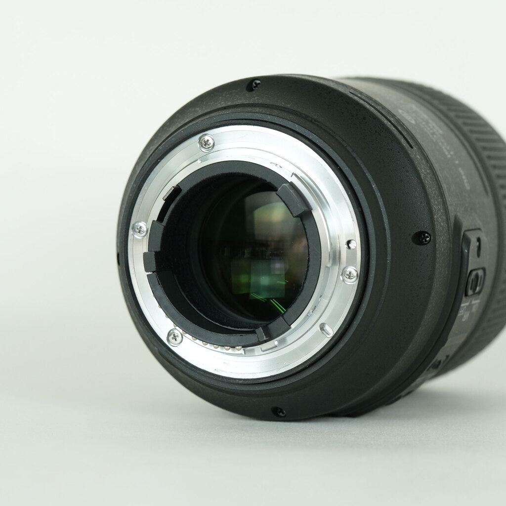 Nikon AF-S VR Micro-Nikkor 105mm f/2.8G IF-ED