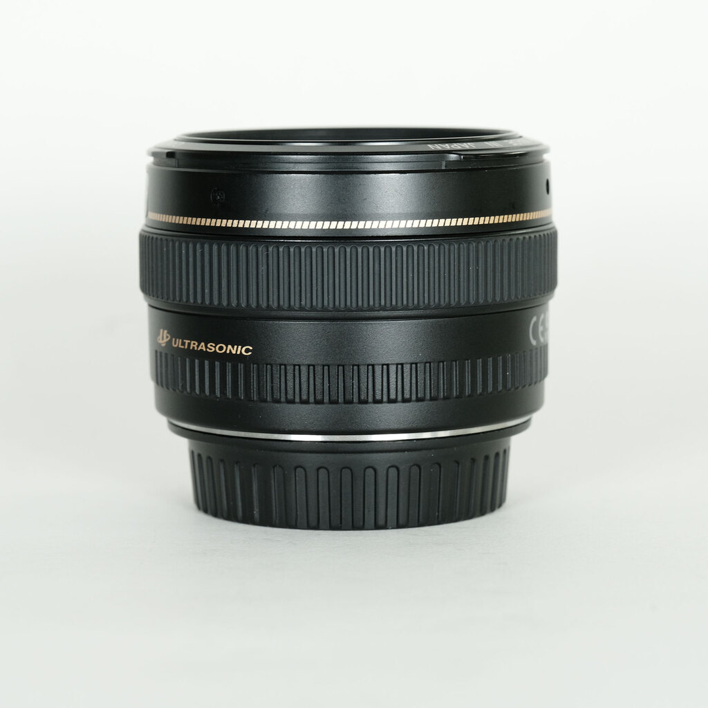 Canon EF50mm f1.4 USM 箱長最終版　ブラックミストNo1付き ガジェットレビュー】神レンズ！キヤノンEF50mm F1.4 USM