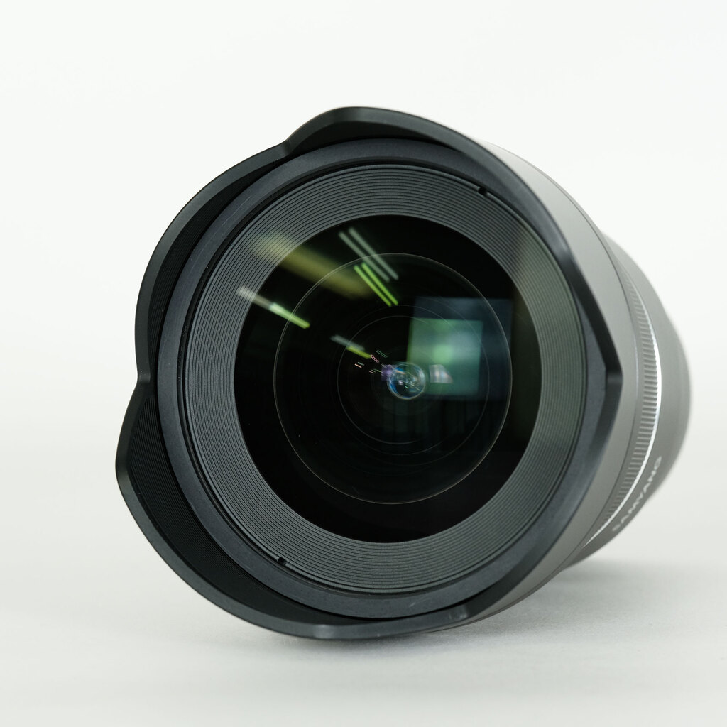 SAMYANG AF 14mm F2.8 [ソニーE用]