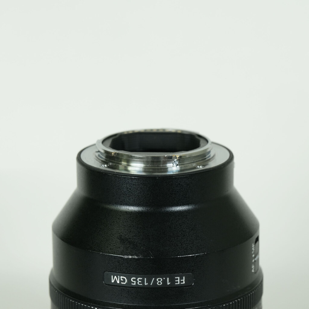 SONY FE 135mm F1.8 GM SEL135F18GM SONY FE 135mm F1.8 GM SEL135F18GM