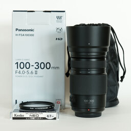 Panasonic LUMIX G VARIO 100-300mm / F4.0-5.6 II / POWER O.I.S. Panasonic LUMIX G VARIO 100-300mm / F4.0-5.6 II / POWER O.I.S.
