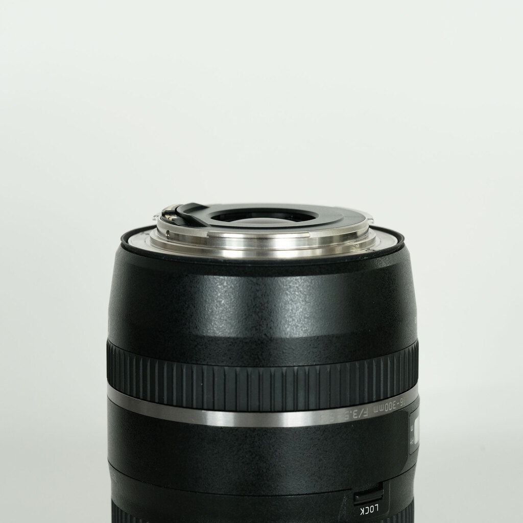 TAMRON 16-300mm F/3.5-6.3 Di II VC PZD MACRO (Model B016