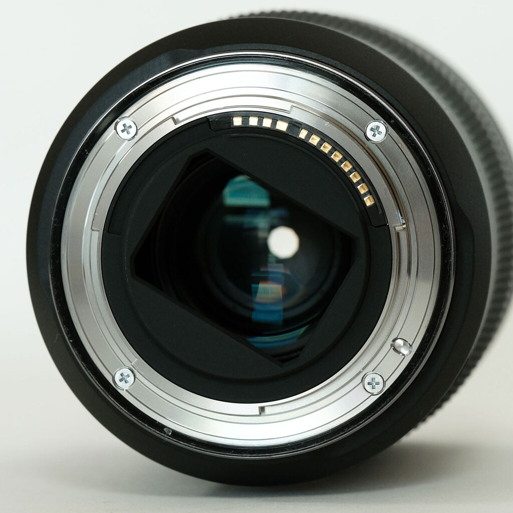 Canon RF15-35mm F2.8 L IS USM Canon RF15-35mm F2.8 L IS USM