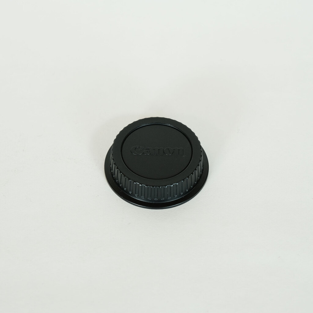 Canon 300mm F4L IS USM Canon 300mm F4L IS USM