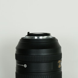 Nikon AF-S DX NIKKOR 16-80mm f/2.8-4E ED VR Nikon AF-S DX NIKKOR 16-80mm f/2.8-4E ED VR