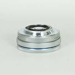 OLYMPUS M.ZUIKO DIGITAL ED 14-42mm F3.5-5.6 EZ シルバー