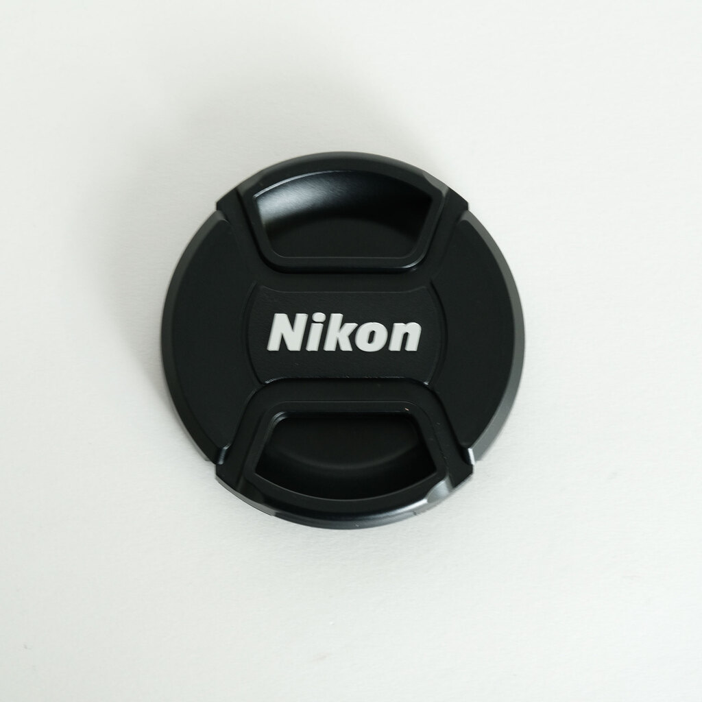 Nikon AF-S VR Micro-Nikkor 105mm f/2.8G IF-ED Nikon AF-S VR Micro-Nikkor 105mm f/2.8G IF-ED