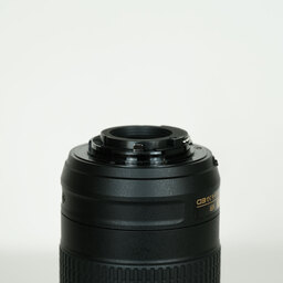 Nikon AF-P DX NIKKOR 70-300mm f/4.5-6.3G ED VR Nikon AF-P DX NIKKOR 70-300mm f/4.5-6.3G ED VR