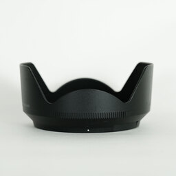 Nikon NIKKOR Z 24-70mm f/4 S Nikon NIKKOR Z 24-70mm f/4 S