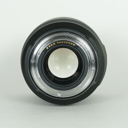 Canon RF50mm F1.2 L USM Canon RF50mm F1.2 L USM