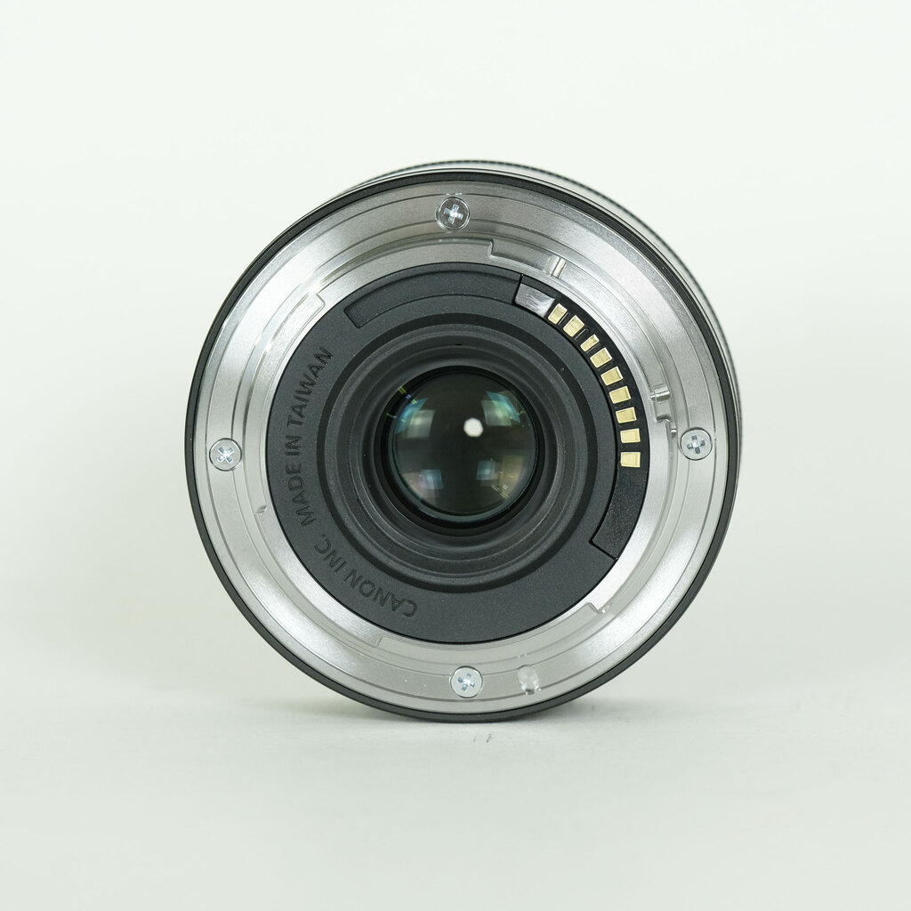 Canon EF-M22mm F2 STM