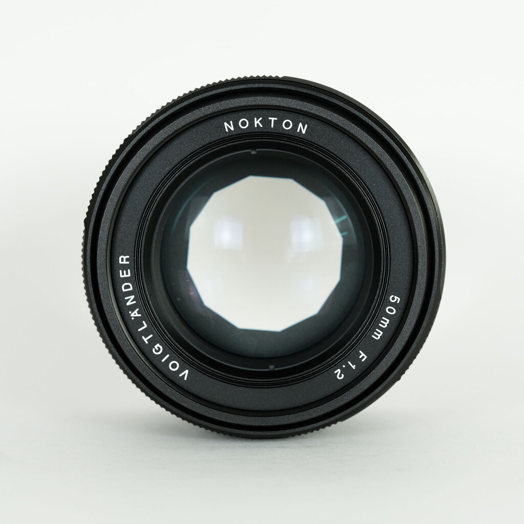 Voigtlander NOKTON 50mm F1.2 Aspherical E-mount (ソニーE用) Voigtlander NOKTON 50mm F1.2 Aspherical E-mount (ソニーE用)
