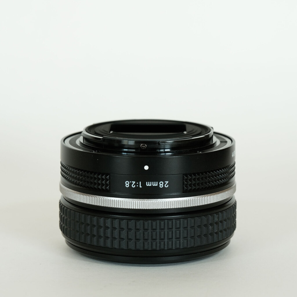 Nikon NIKKOR Z 28mm f/2.8 Nikon NIKKOR Z 28mm f/2.8