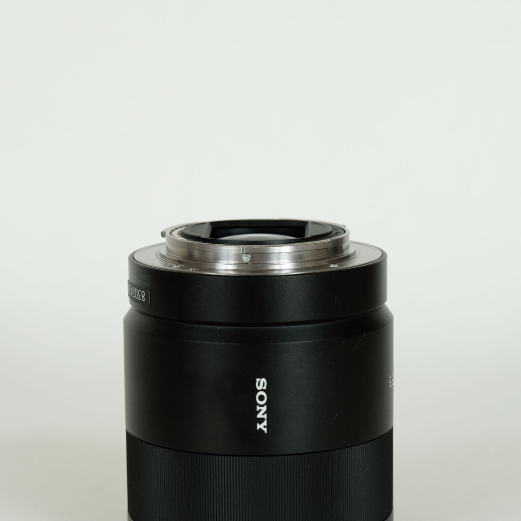 SONY Sonnar T* FE 55mm F1.8 ZA SEL55F18Z SONY Sonnar T* FE 55mm F1.8 ZA SEL55F18Z