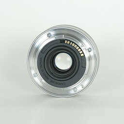 Canon EF-M22mm F2 STM Canon EF-M22mm F2 STM