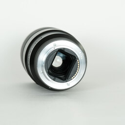 SONY FE 90mm F2.8 Macro G OSS SEL90M28G SONY FE 90mm F2.8 Macro G OSS SEL90M28G