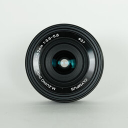 OLYMPUS M.ZUIKO DIGITAL ED 14-42mm F3.5-5.6 EZ ブラック