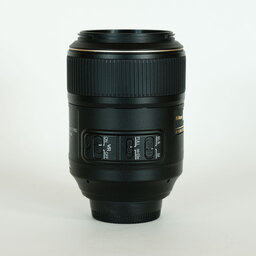 Nikon AF-S VR Micro-Nikkor 105mm f/2.8G IF-ED