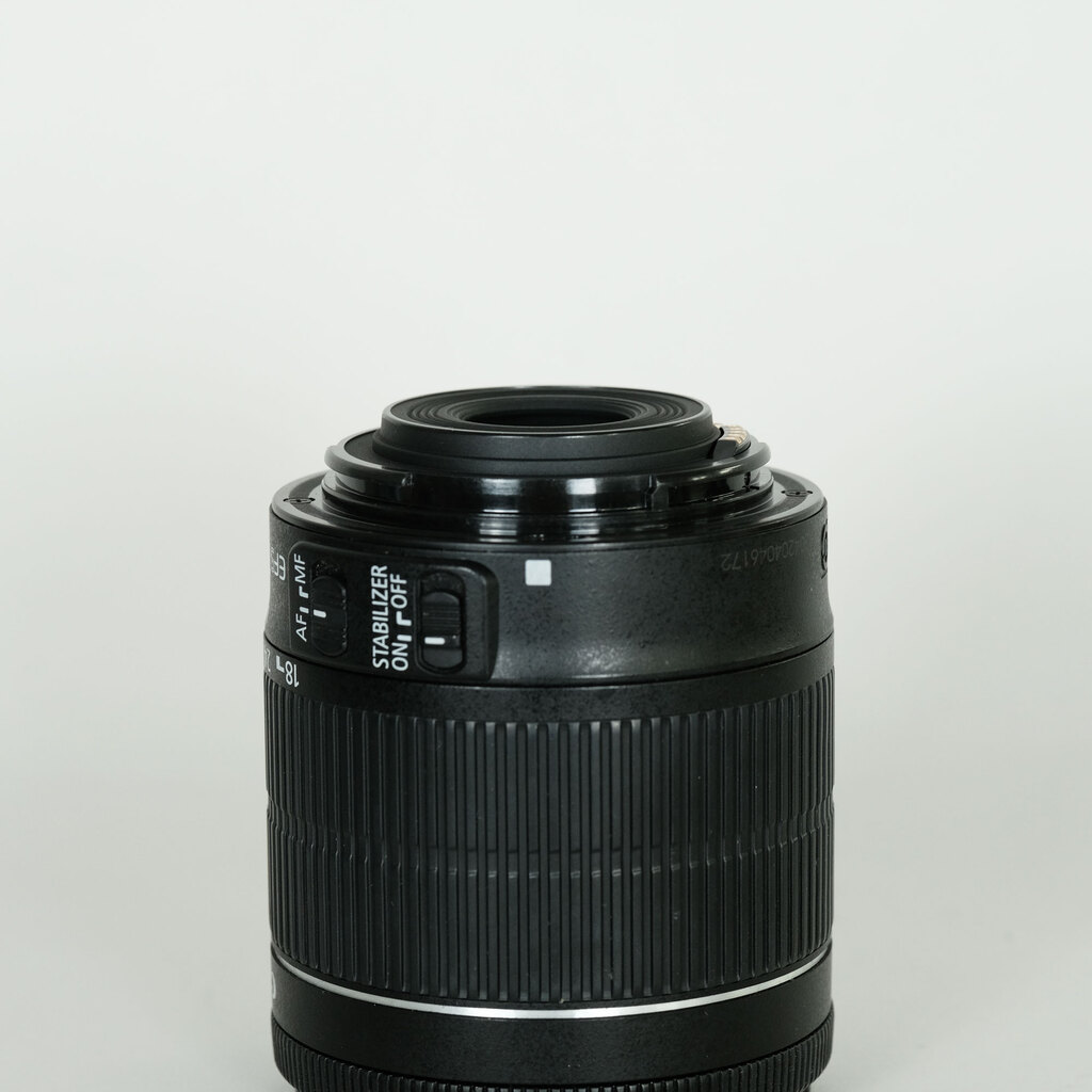 Canon EF-S18-55mm F3.5-5.6 IS STM