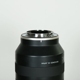 TAMRON 70-180mm F/2.8 Di III VXD (Model A056) [ ソニーE用 ]