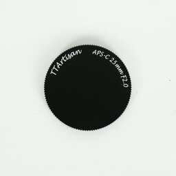 銘匠光学 TTArtisan 25mm F2 C (フジフイルムX用) ブラック 銘匠光学 TTArtisan 25mm F2 C (フジフイルムX用) ブラック