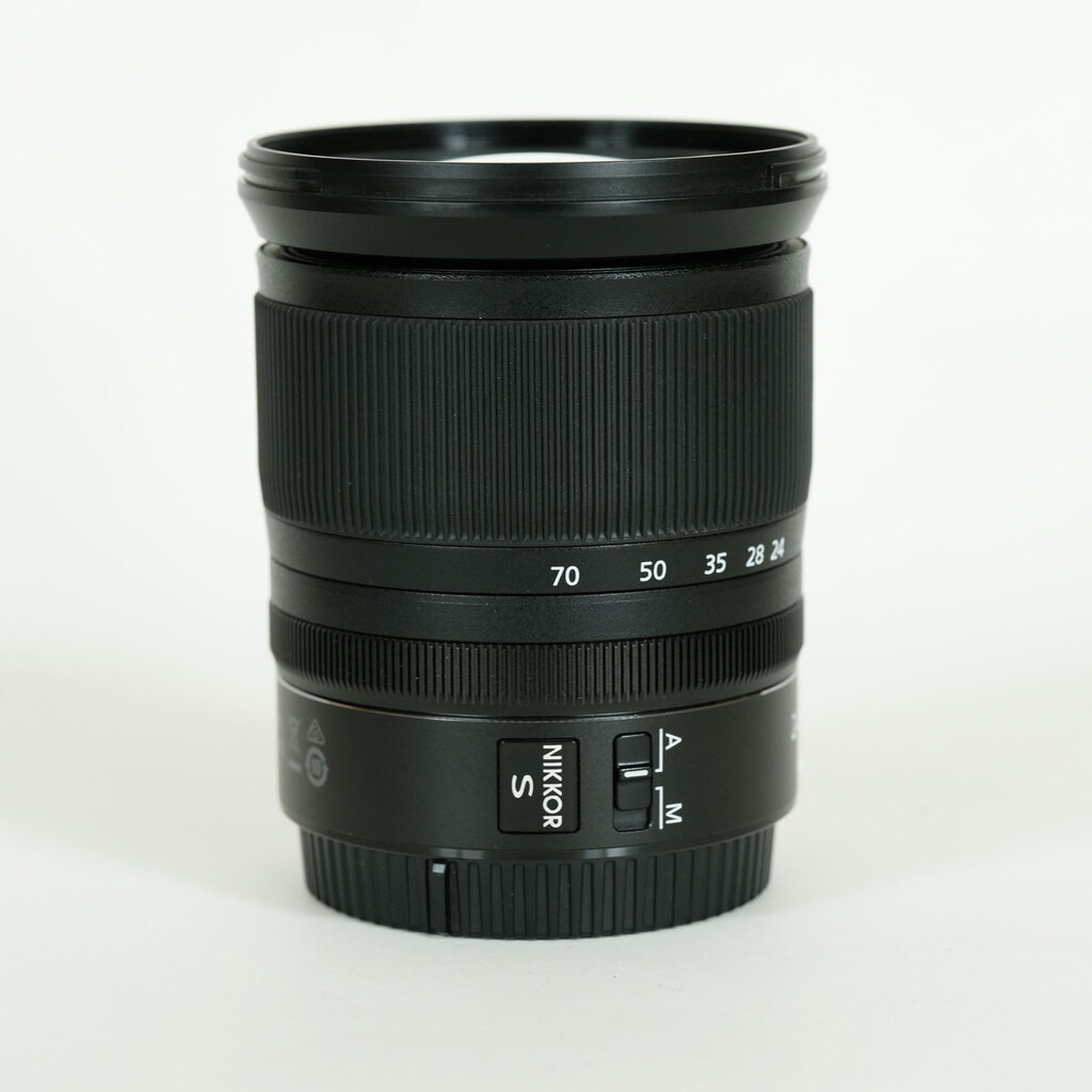Nikon NIKKOR Z 24-70mm f/4 S Nikon NIKKOR Z 24-70mm f/4 S