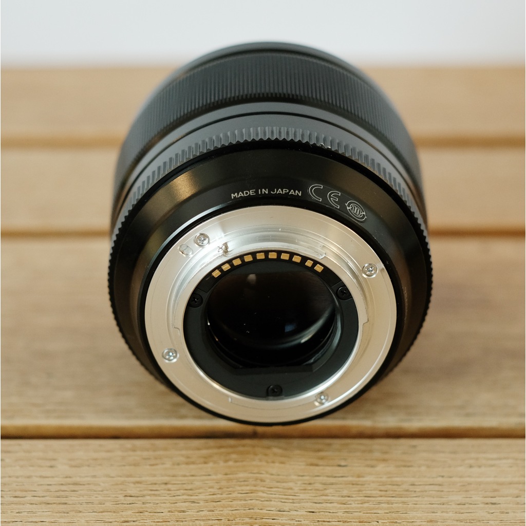 FUJIFILM XF56mmF1.2 R