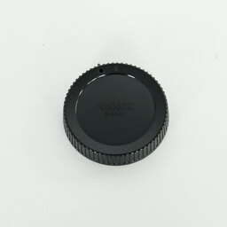 Nikon NIKKOR Z 40mm f/2 Nikon NIKKOR Z 40mm f/2