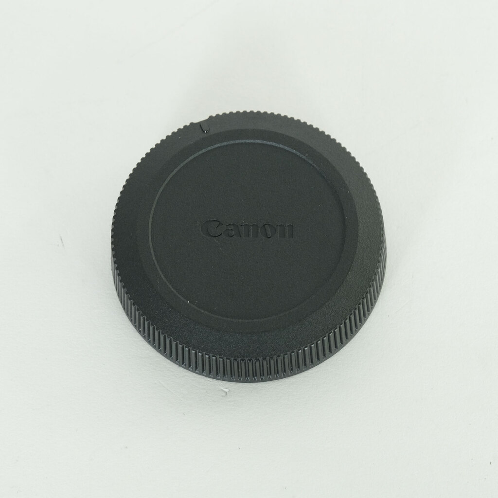 Canon RF50mm F1.8 STM
