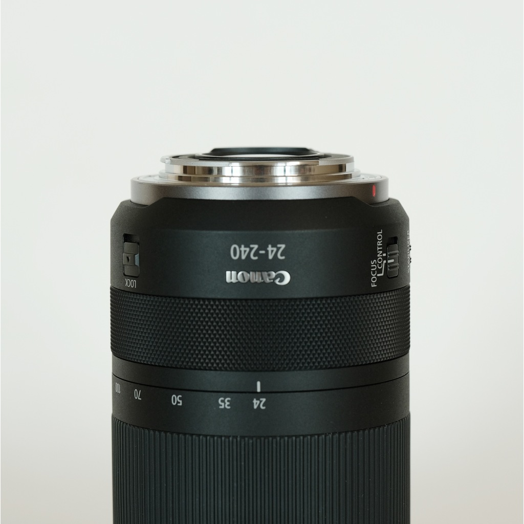 Canon RF24-240mm F4-6.3 IS USM