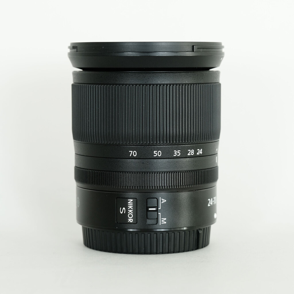 Nikon NIKKOR Z 24-70mm f/4 S Nikon NIKKOR Z 24-70mm f/4 S