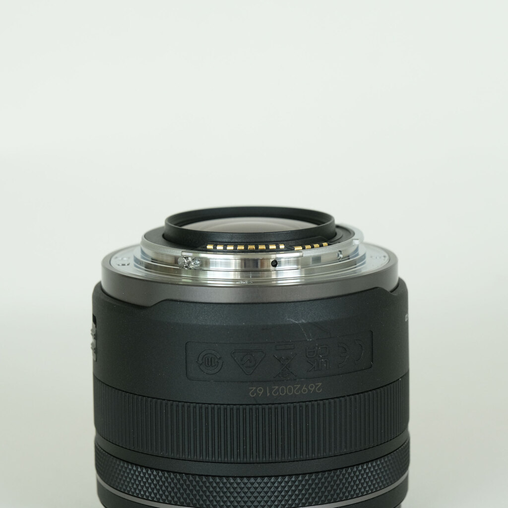 Canon RF35mm F1.8 MACRO IS STM