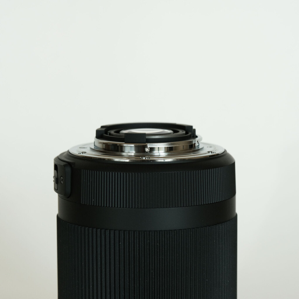 Sigma Contemporary 18-300mm F3.5-6.3 ニコン Amazon.co.jp: シグマ