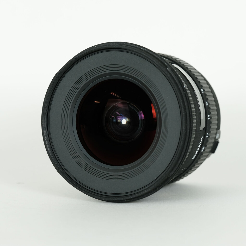 SIGMA 10-20mm F4-5.6 EX DC HSM (キヤノンEF用) SIGMA 10-20mm F4-5.6 EX DC HSM (キヤノンEF用)