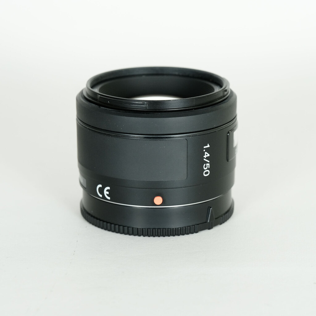 SONY 50mm F1.4 SAL50F14 SONY 50mm F1.4 SAL50F14