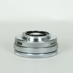 OLYMPUS M.ZUIKO DIGITAL ED 14-42mm F3.5-5.6 EZ シルバー OLYMPUS M.ZUIKO DIGITAL ED 14-42mm F3.5-5.6 EZ シルバー