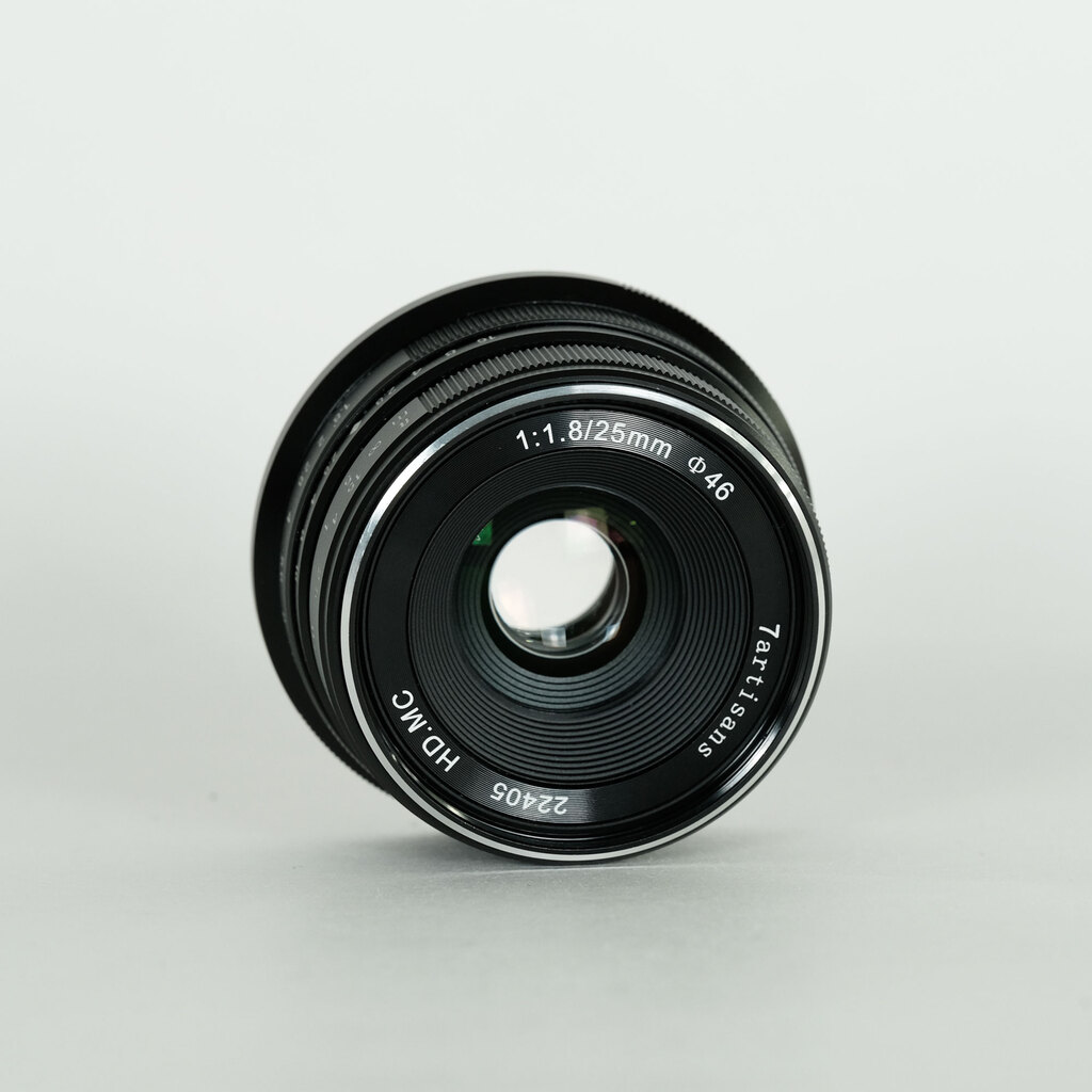 七工匠 7artisans 25mm F1.8 (フジフイルムX用) ブラック